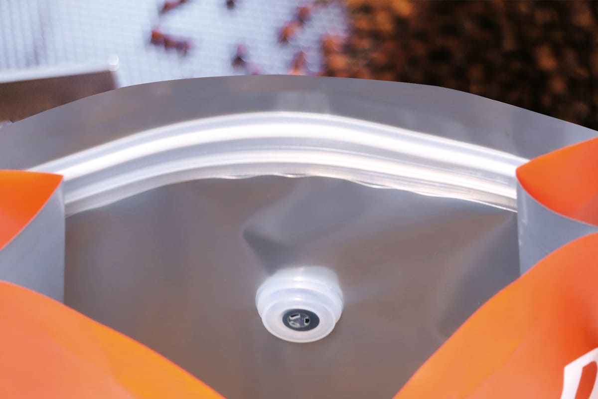 One-Way Degassing Valve